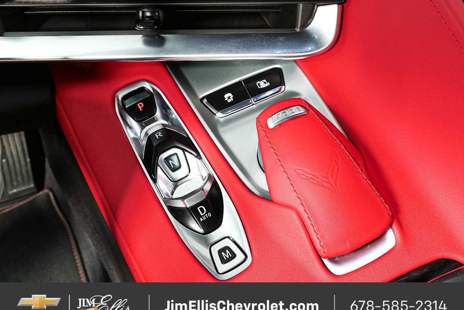 Used 2025 Chevrolet Corvette Z06 RWD image 17