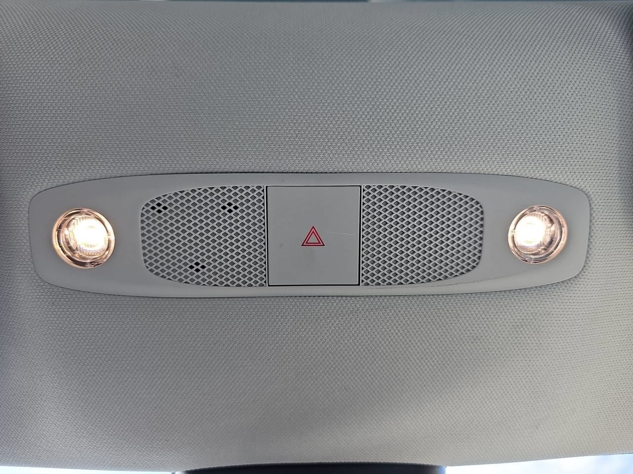 Used 2023 Tesla Model 3 Standard Range RWD image 27