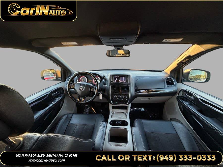 Used 2019 Dodge Grand Caravan SXT image 15