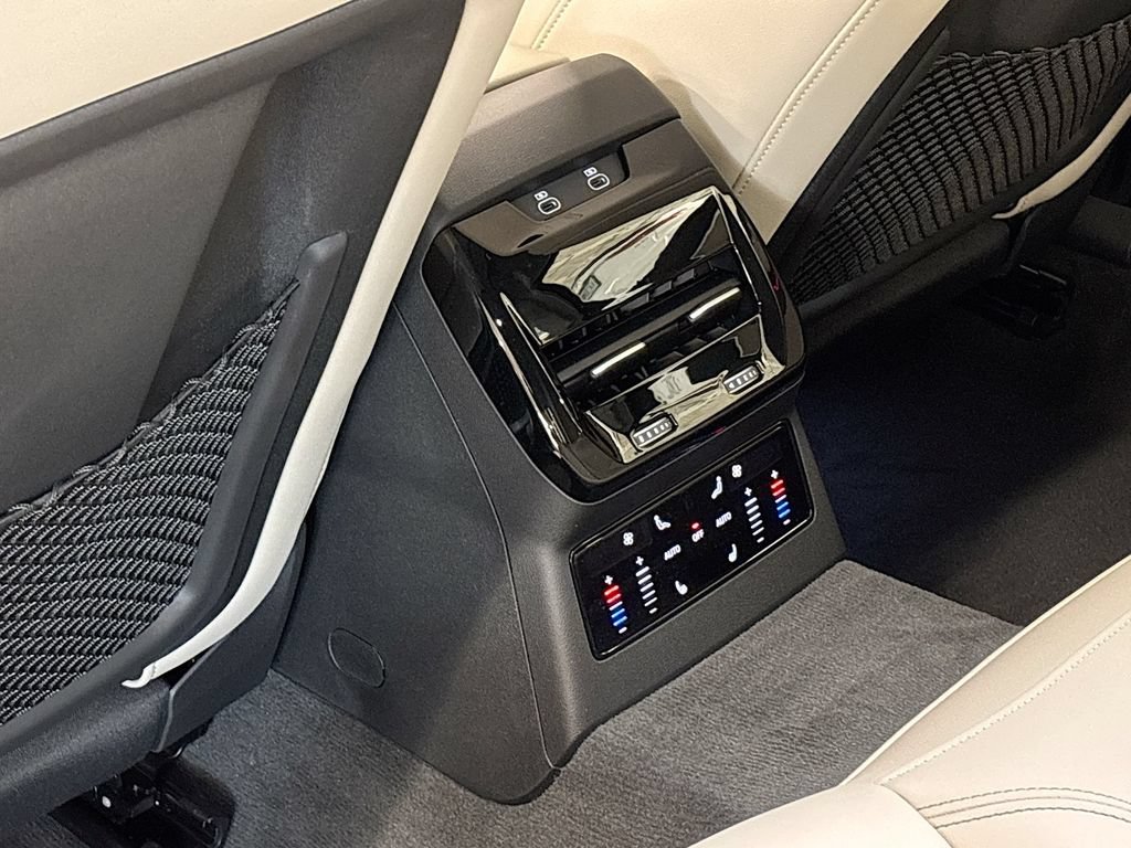 New 2026 Audi A6 Premium Plus AWD/4WD image 13