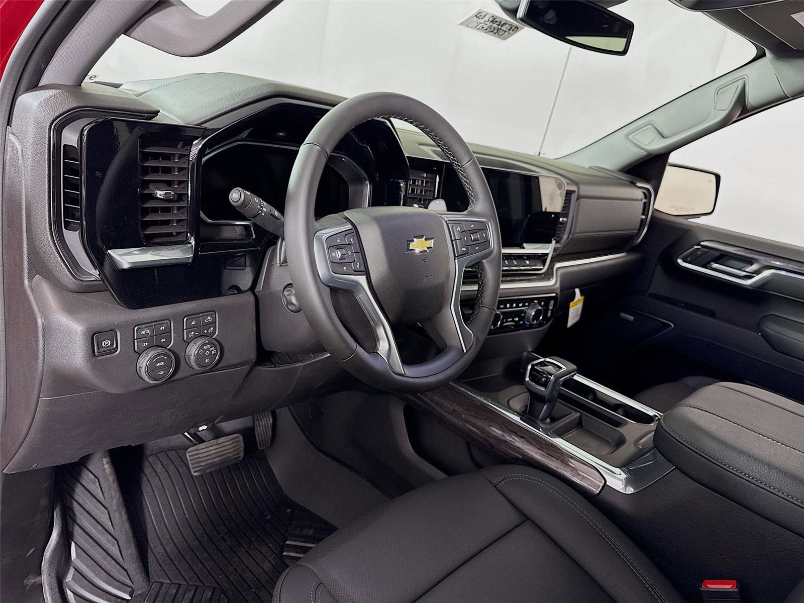 New 2026 Chevrolet Silverado 1500 LTZ AWD/4WD image 4