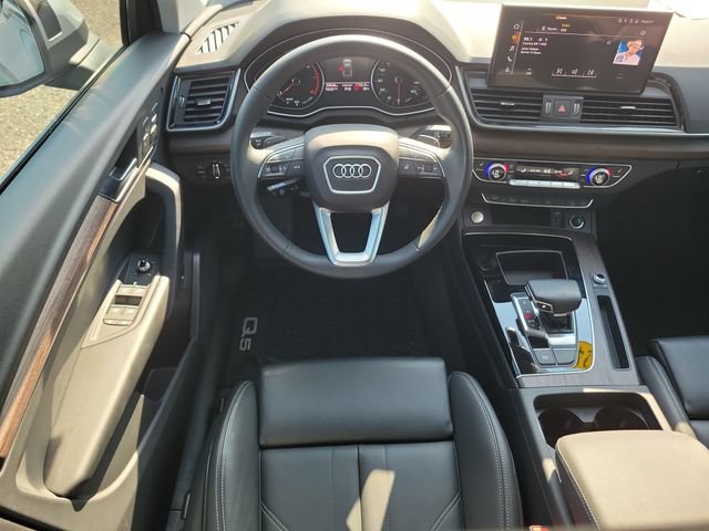 Used 2024 Audi Q5 2.0T Premium AWD/4WD image 7