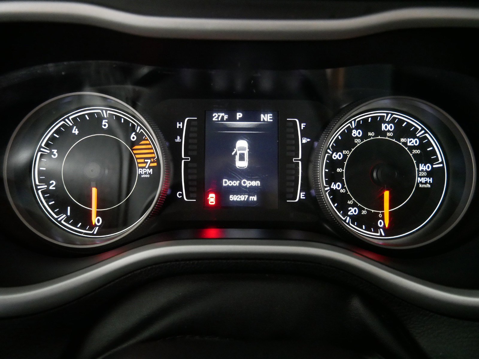 Used 2018 Jeep Cherokee Latitude Plus w/ Cold Weather Group image 21