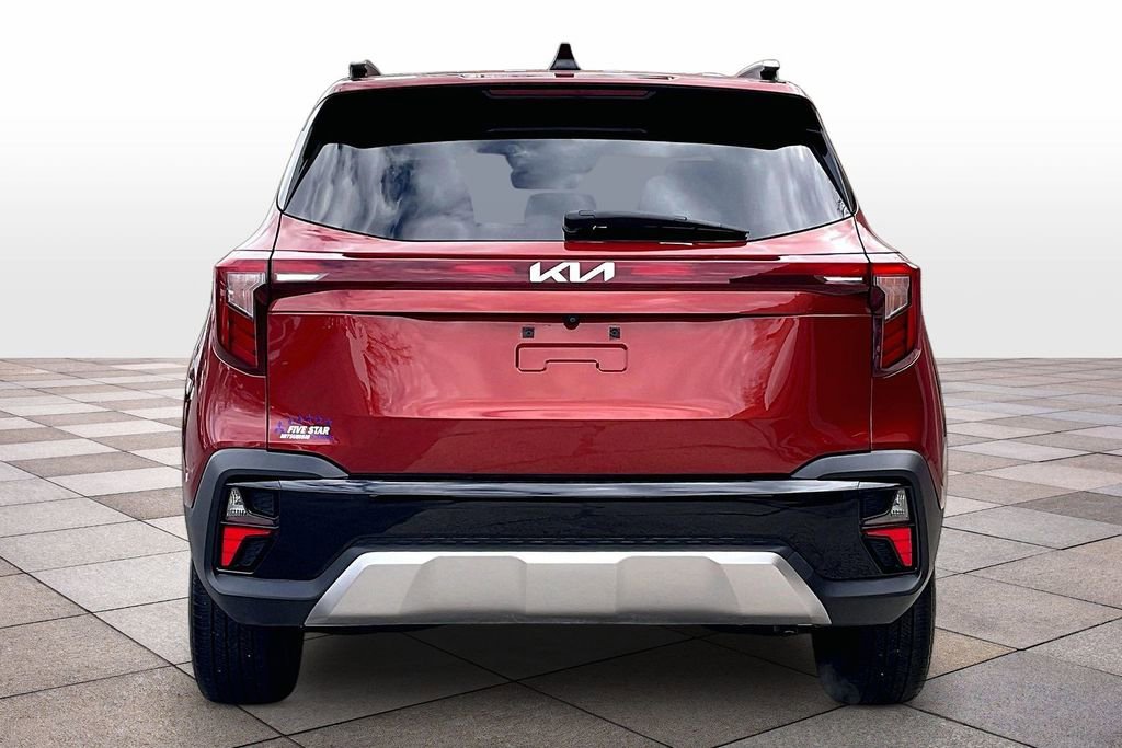 Used 2024 Kia Seltos S image 4