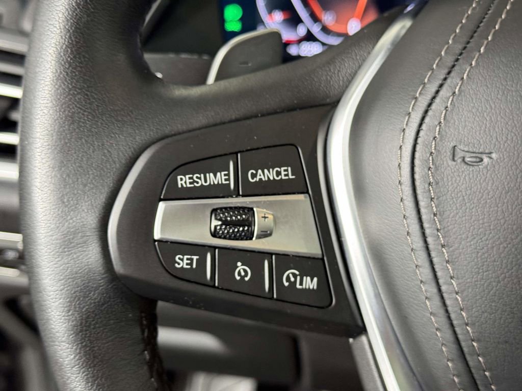 Used 2021 BMW X5 xDrive40i w/ Premium Package image 22