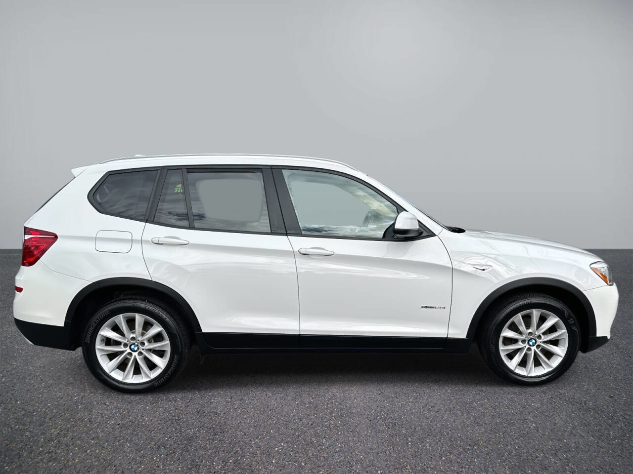 Used 2016 BMW X3 xDrive28i image 6