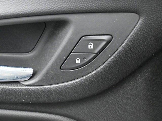 Used 2018 Chevrolet Equinox LT image 14