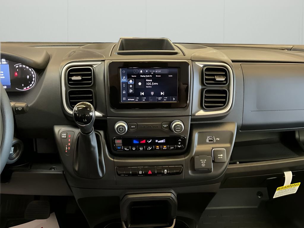 New 2025 RAM ProMaster 1500 w/ Quick Order Package 22G SLT image 11