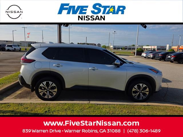 Used 2021 Nissan Rogue SV image 14