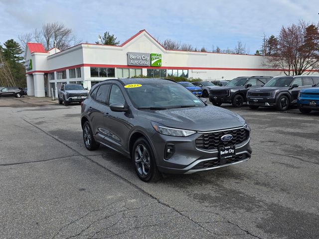 Used 2023 Ford Escape ST-Line Select w/ Tech Pack #1 AWD/4WD image 31