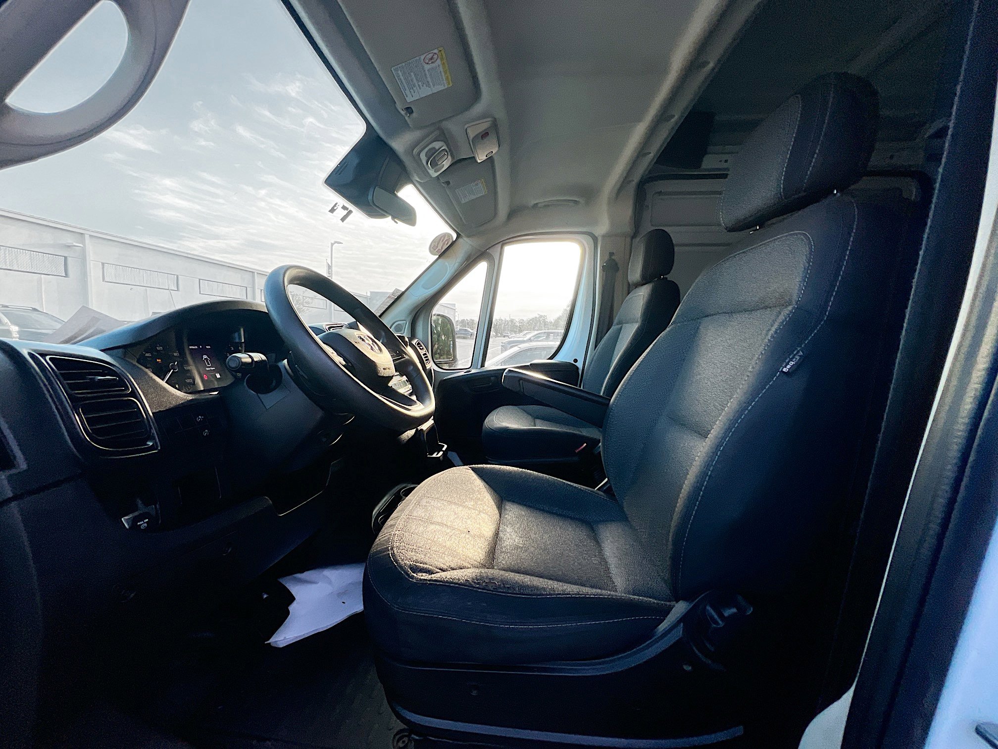 Used 2022 RAM ProMaster 2500 image 14