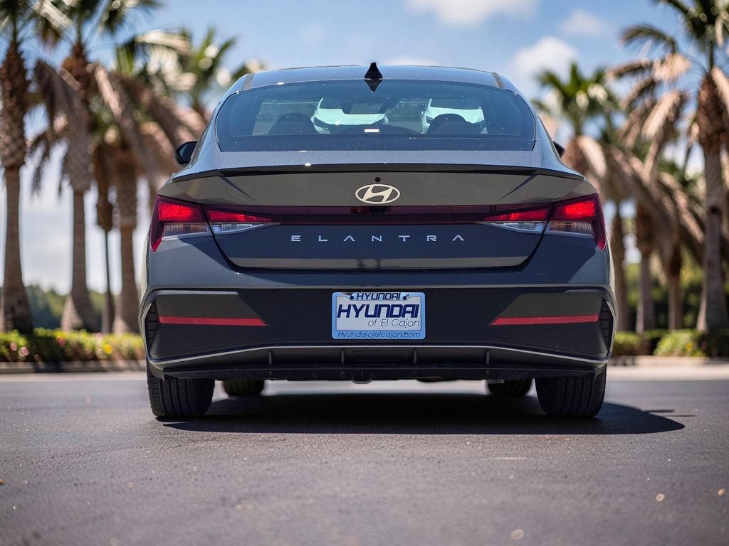 New 2026 Hyundai Elantra Sport FWD image 6