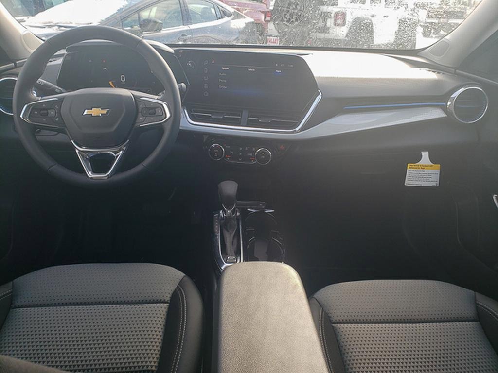 New 2026 Chevrolet Trax LT image 24