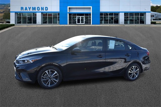 Certified 2022 Kia Forte LXS image 6