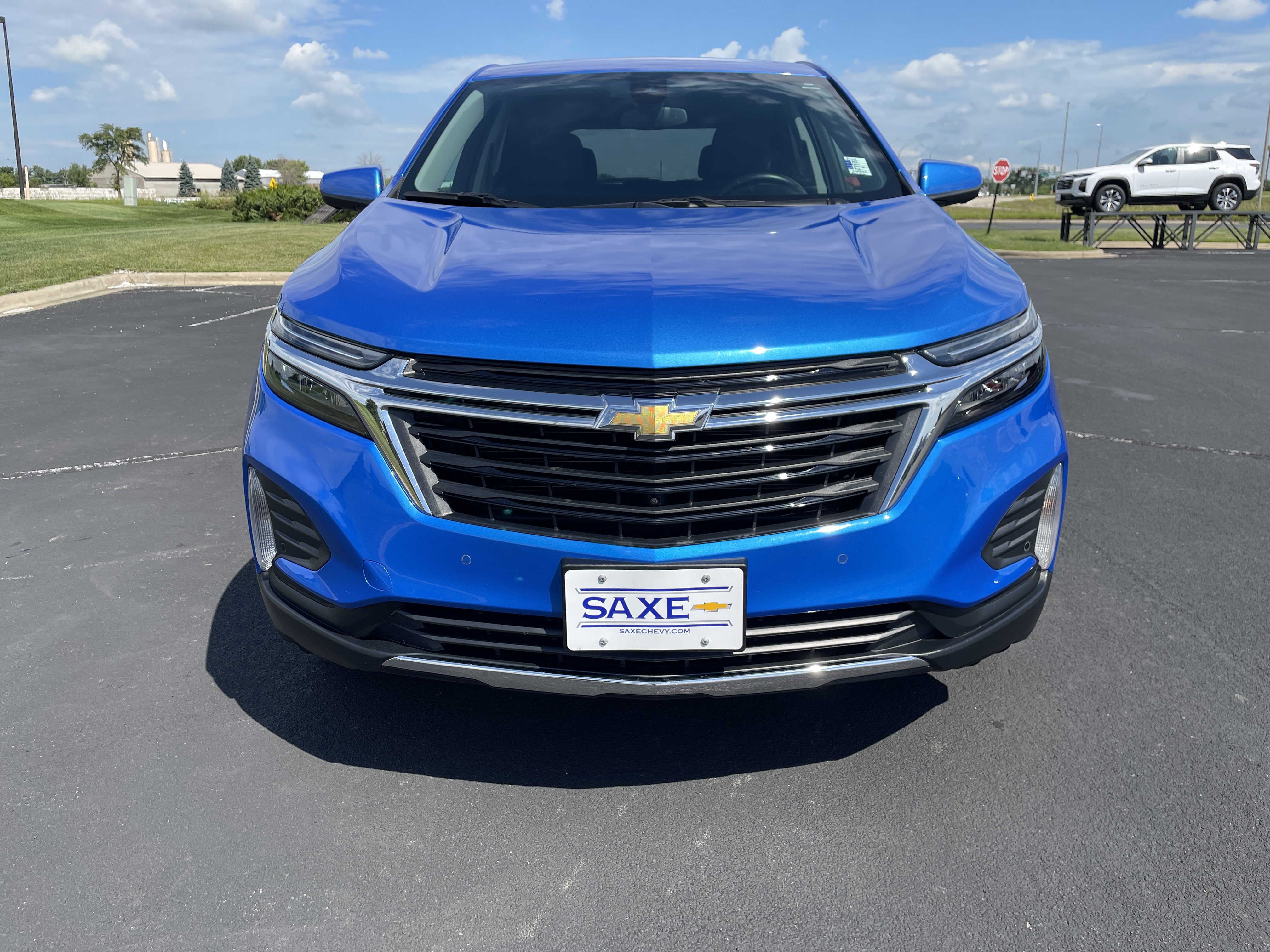 Used 2024 Chevrolet Equinox LT AWD/4WD image 8