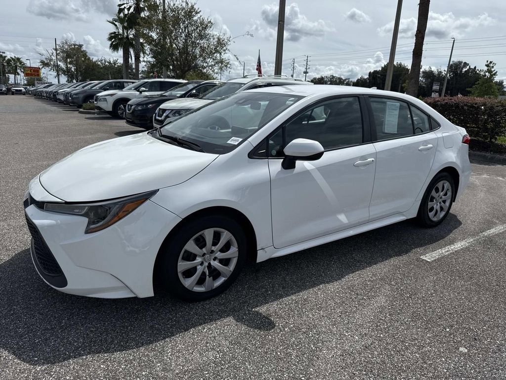 Used 2021 Toyota Corolla LE image 8