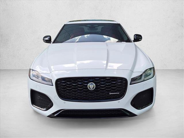 Certified 2024 Jaguar XF R-Dynamic SE AWD/4WD image 2