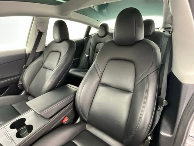 Used 2023 Tesla Model 3 Standard Range RWD image 6
