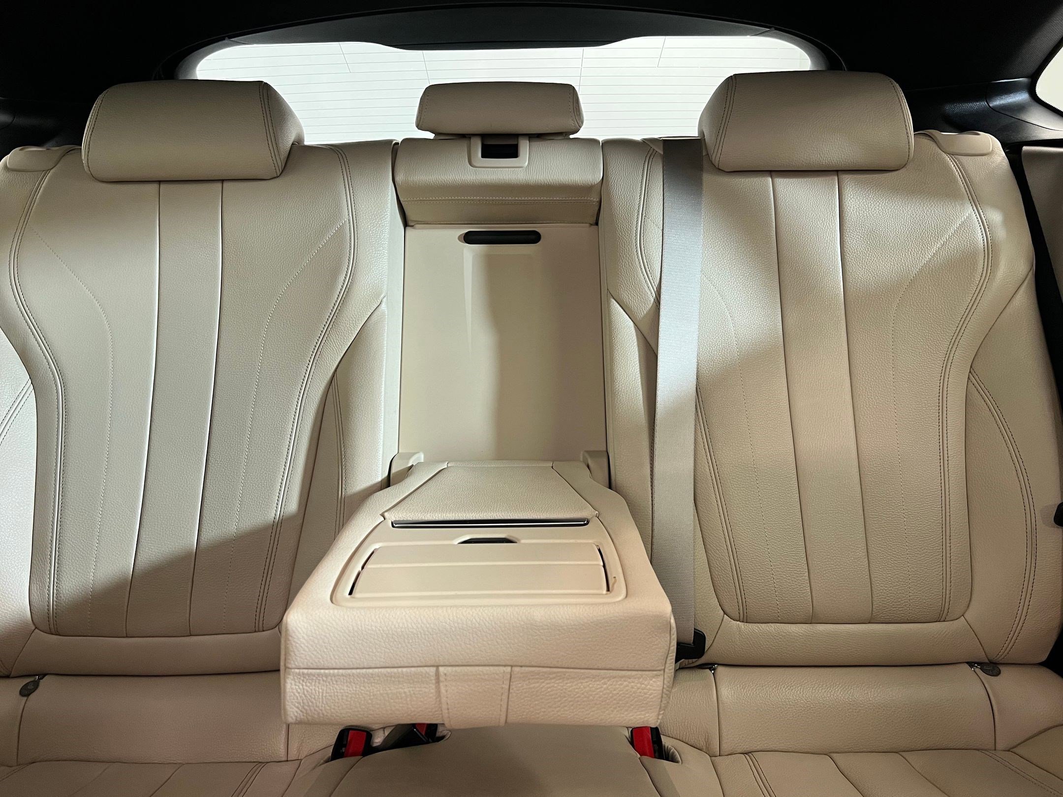 Used 2019 BMW X6 sDrive35i image 30