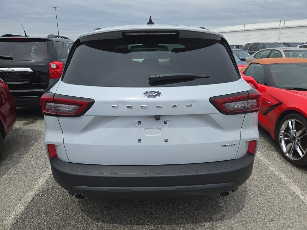 Used 2026 Ford Escape ST-Line AWD/4WD image 5
