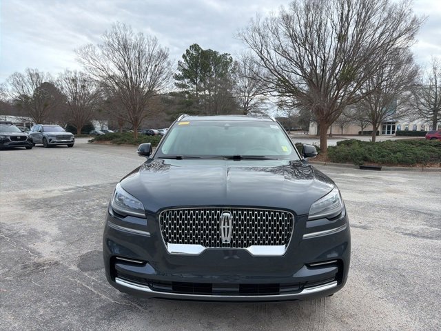 Used 2023 Lincoln Aviator Reserve w/ Elements Package Plus image 3
