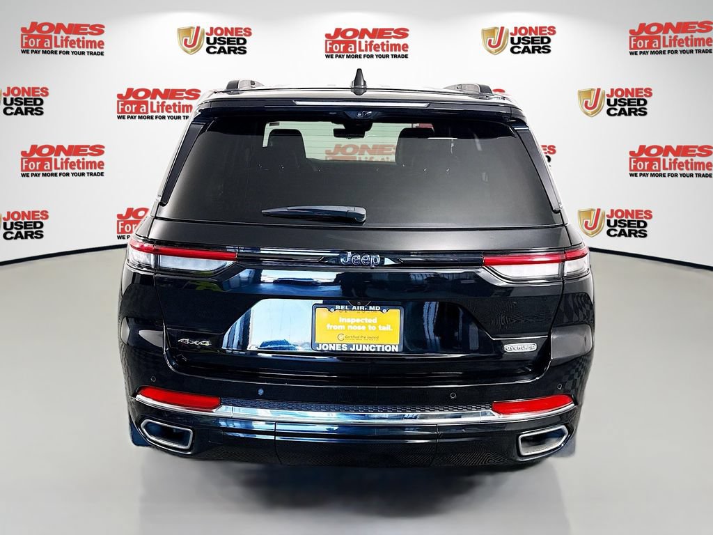 Used 2023 Jeep Grand Cherokee Overland w/ Luxury Tech Group IV AWD/4WD image 18