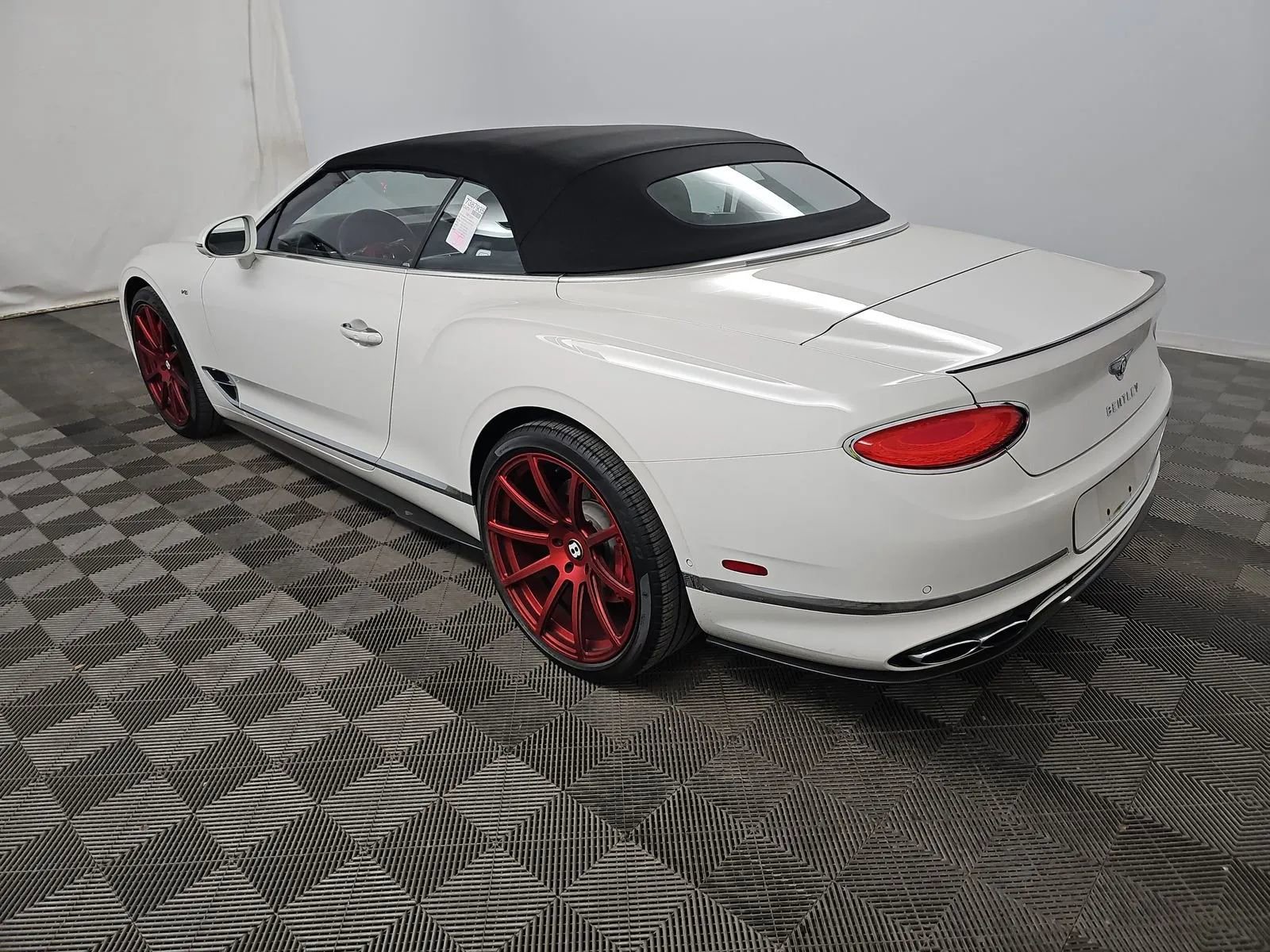 Used 2020 Bentley Continental GT V8 AWD/4WD image 6