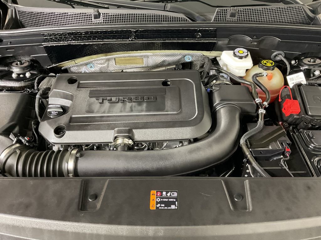 Used 2022 Buick Envision Essence w/ Technology Package I image 25