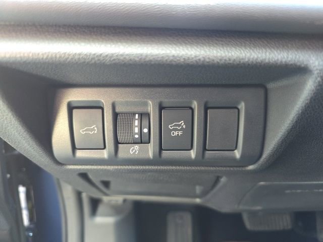 Used 2023 Subaru Outback Touring XT AWD/4WD image 10