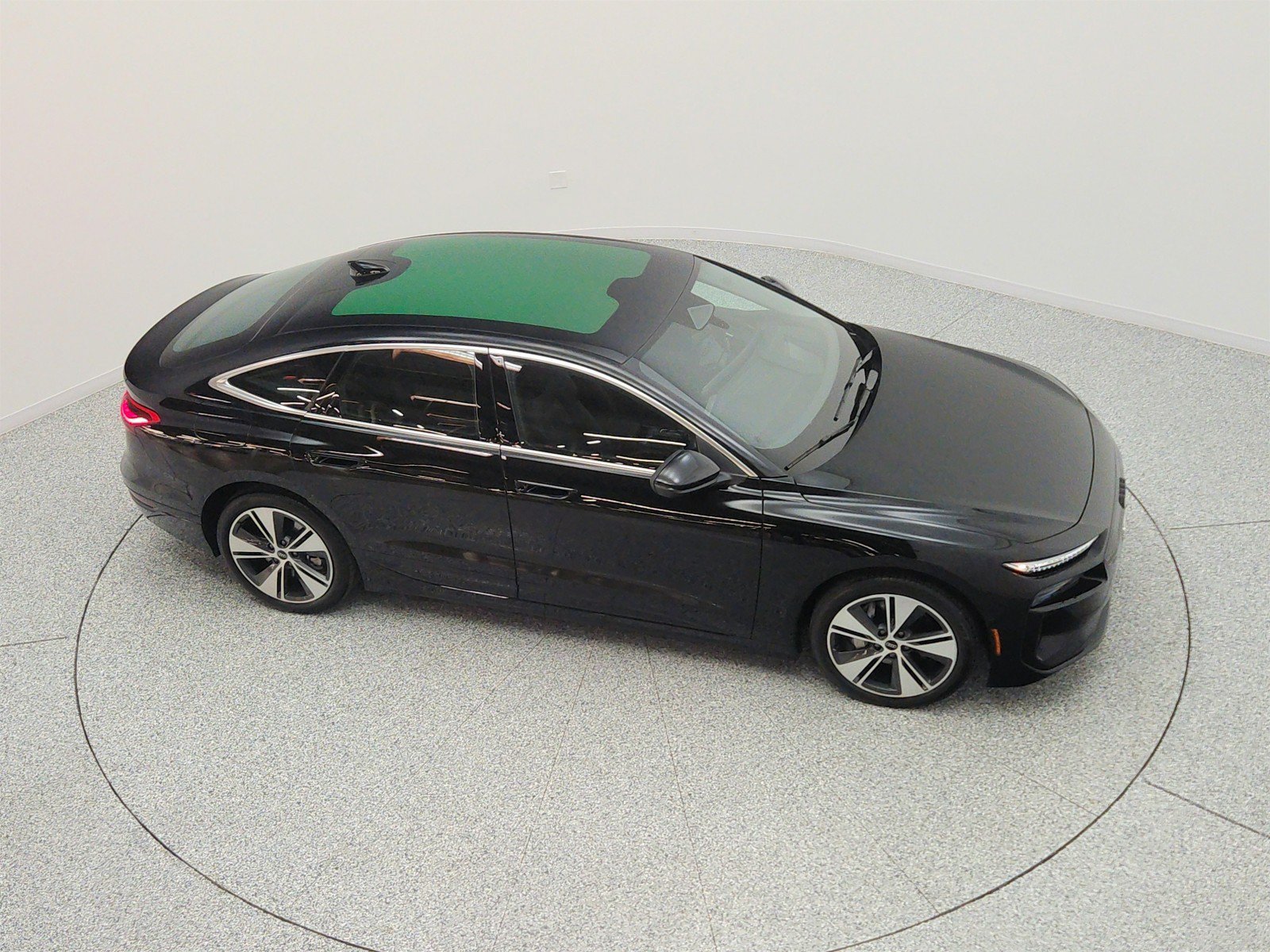Used 2025 Audi A6 e-tron Premium Plus w/ Premium Plus RWD image 25