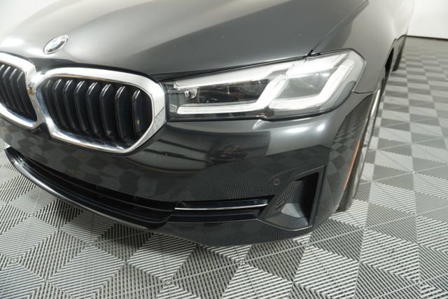 Used 2021 BMW 530i w/ Premium Package image 11