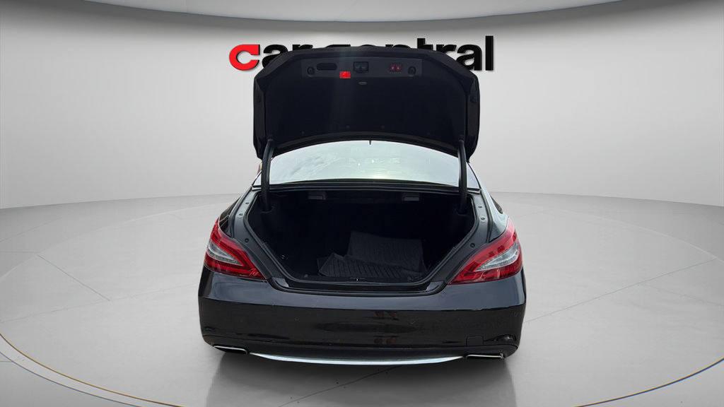 Used 2016 Mercedes-Benz CLS 550 4MATIC image 9