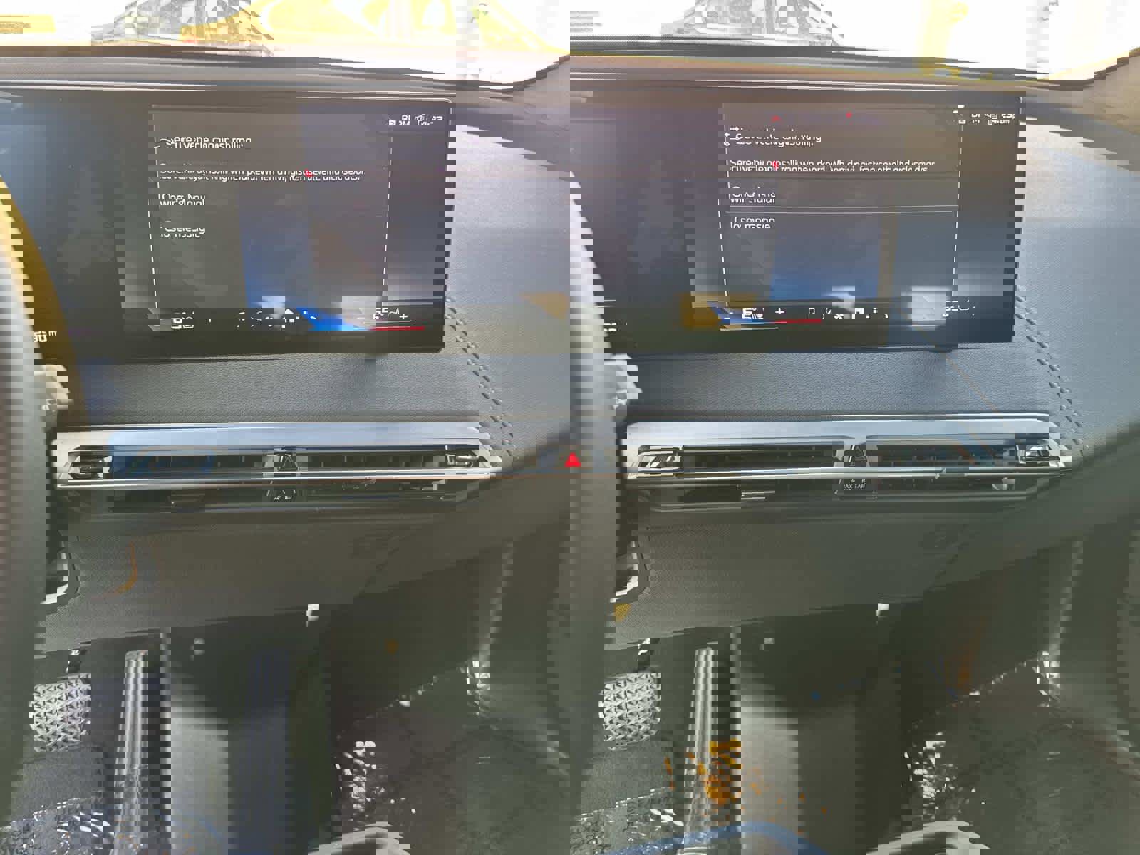 Certified 2025 BMW iX M60 image 26