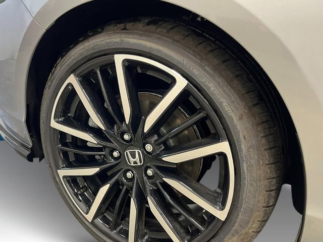 New 2025 Honda Accord Touring image 11