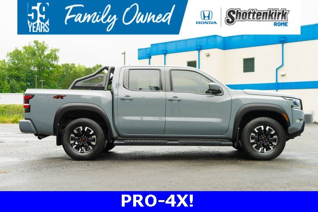 Used 2023 Nissan Frontier PRO-4X w/ Technology Package image 14