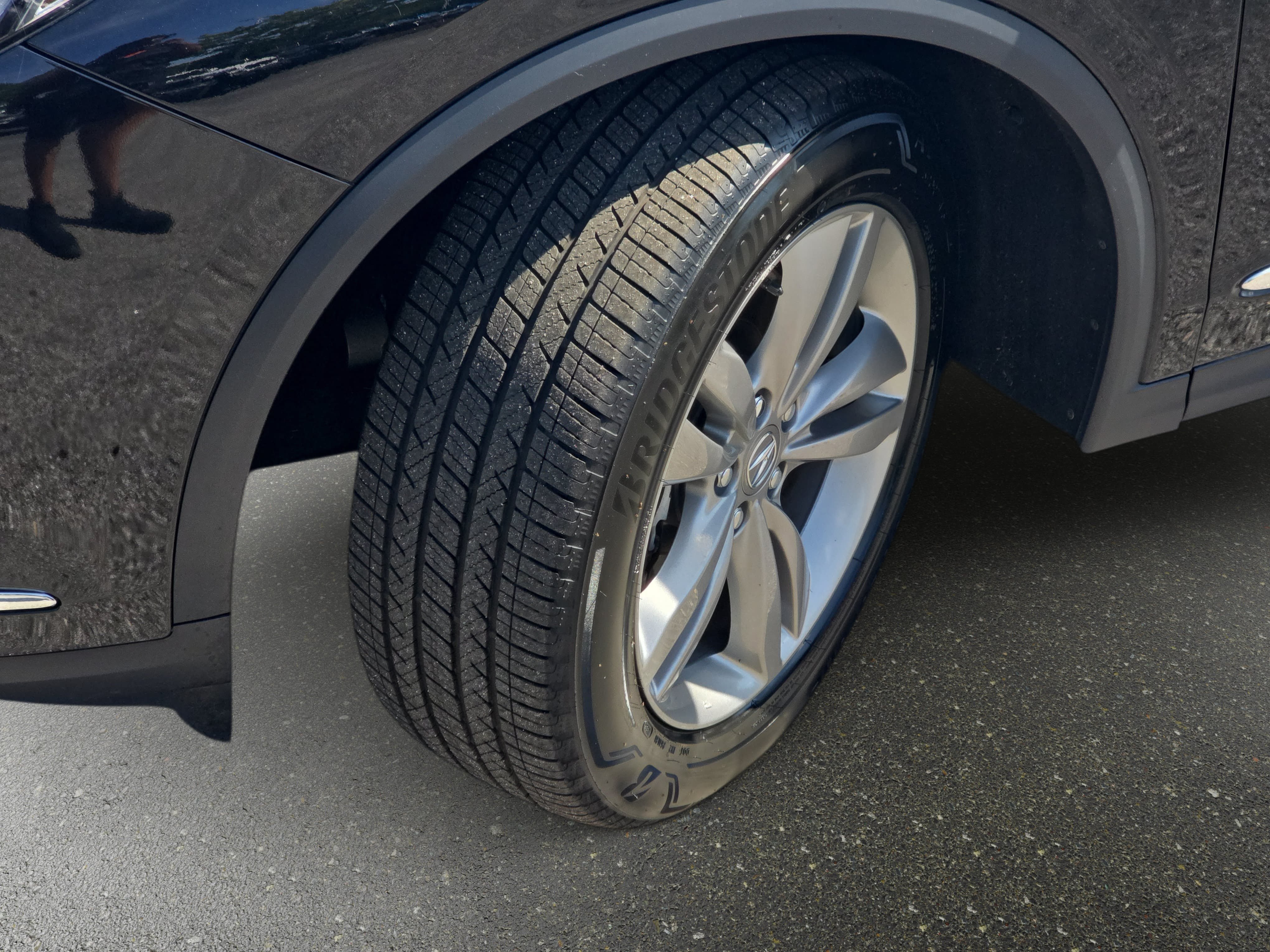 Certified 2024 Acura MDX SH-AWD image 34