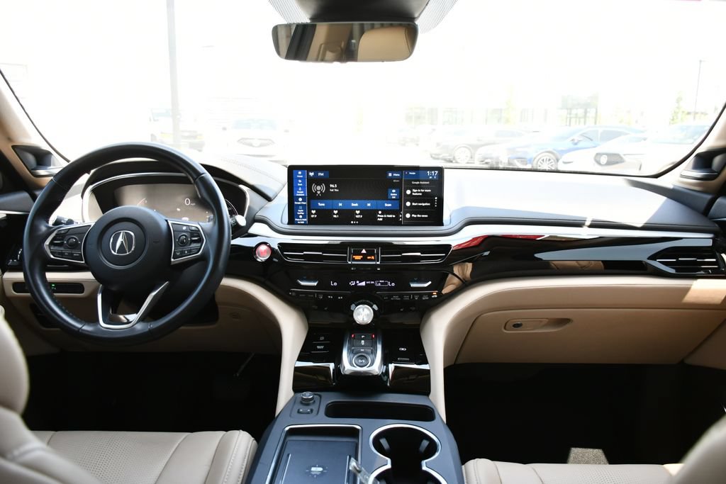 Used 2025 Acura MDX FWD w/ Technology Package image 32