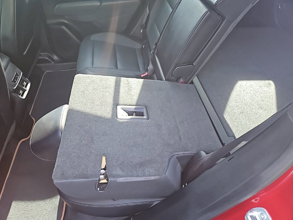 Certified 2026 GMC Terrain AT4 w/ Convenience Package III image 26