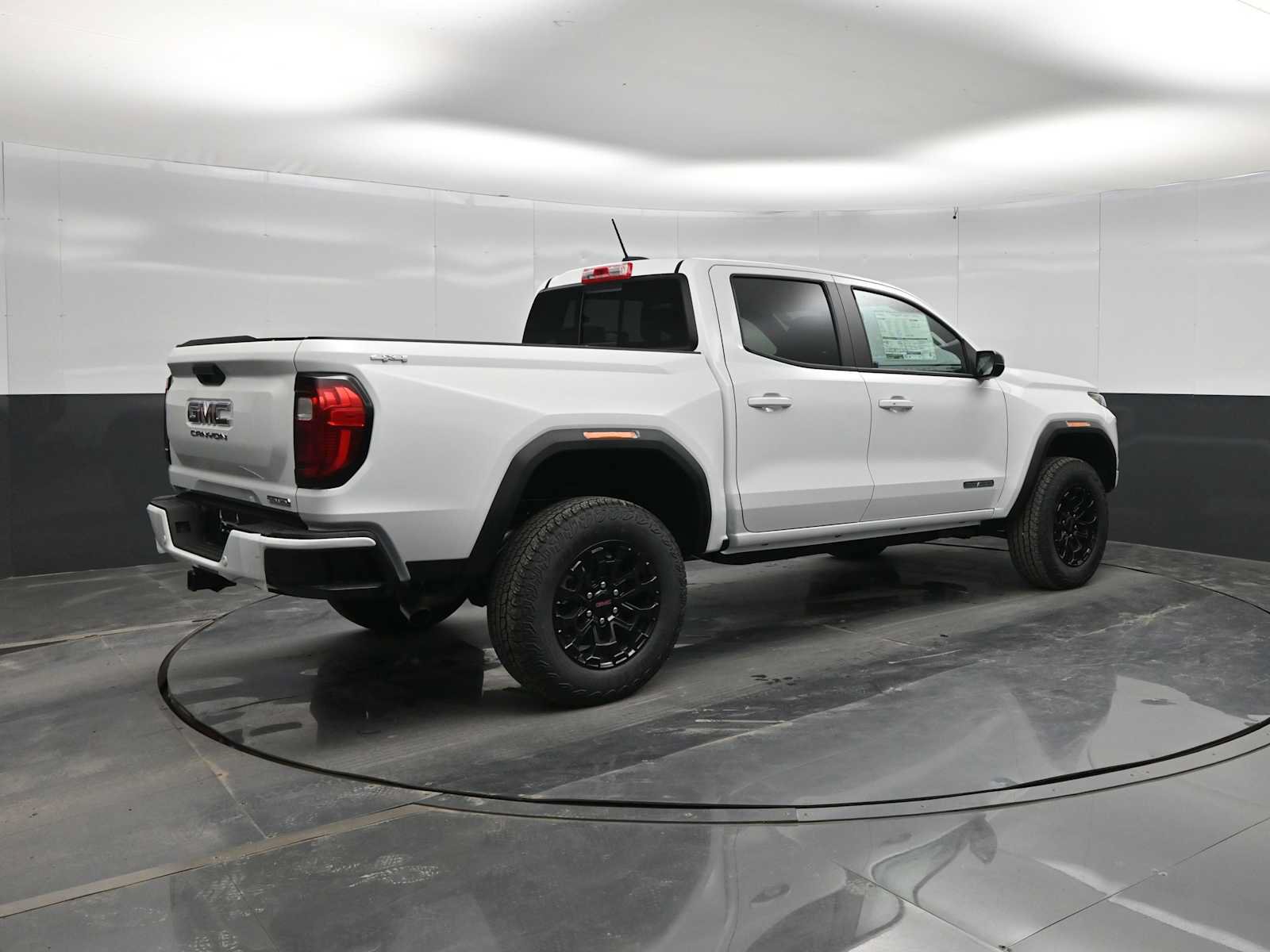 New 2026 GMC Canyon Elevation AWD/4WD image 7
