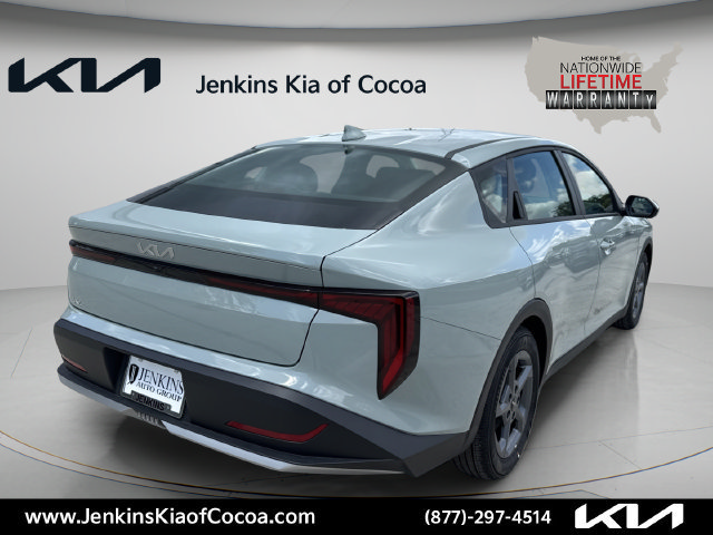 New 2026 Kia K4 FWD image 4