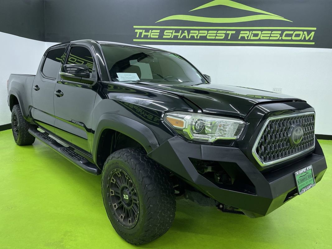 Used 2019 Toyota Tacoma TRD Off-Road w/ Technology Package image 2