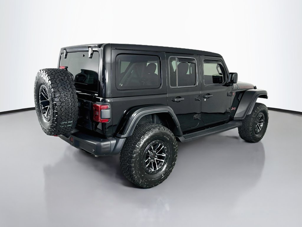 Used 2025 Jeep Wrangler Unlimited Rubicon AWD/4WD image 7