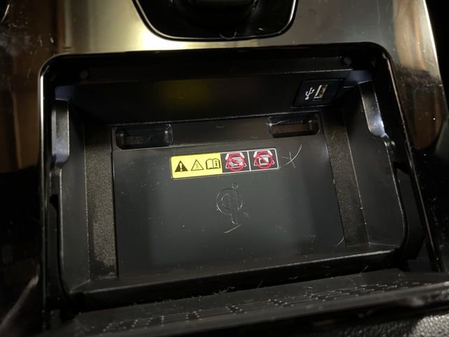 Used 2023 Subaru Solterra AWD image 30