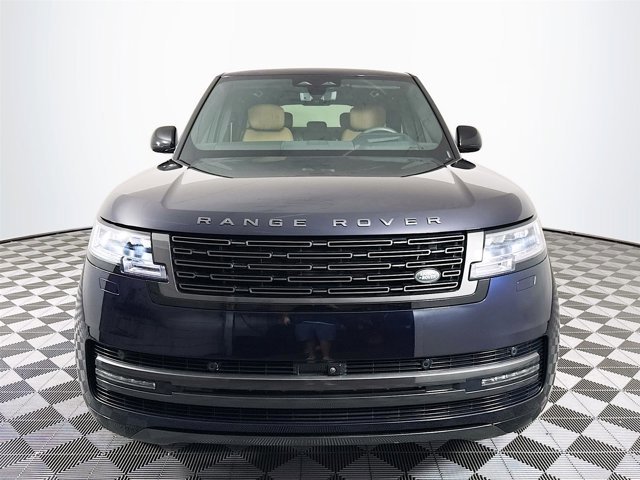 Used 2025 Land Rover Range Rover Long Wheelbase Autobiography image 2