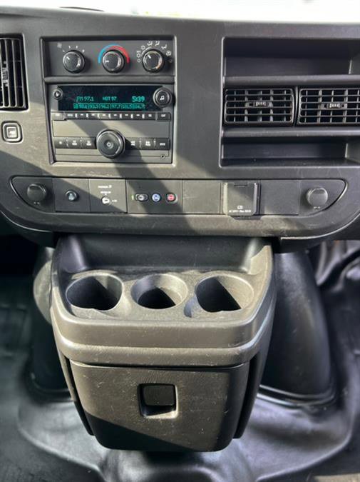 Used 2019 GMC Savana 2500 w/ Driver Convenience Package image 15