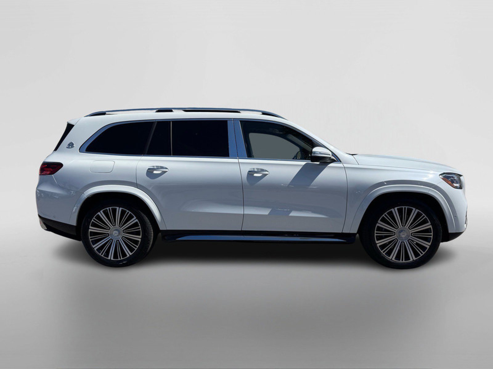 New 2026 Mercedes-Benz Maybach GLS 600 4MATIC image 6