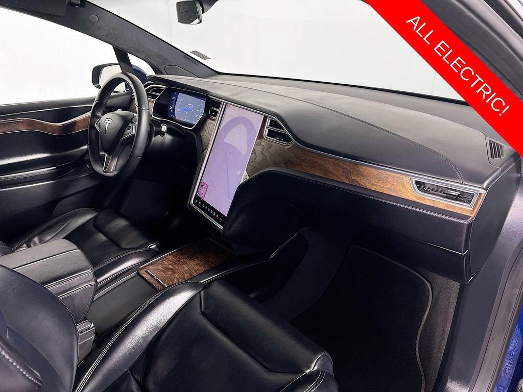 Used 2018 Tesla Model X 75D AWD/4WD image 30
