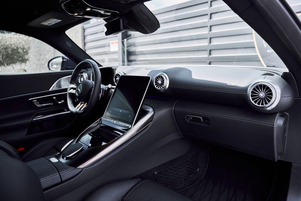 Used 2024 Mercedes-Benz AMG GT 63 image 40