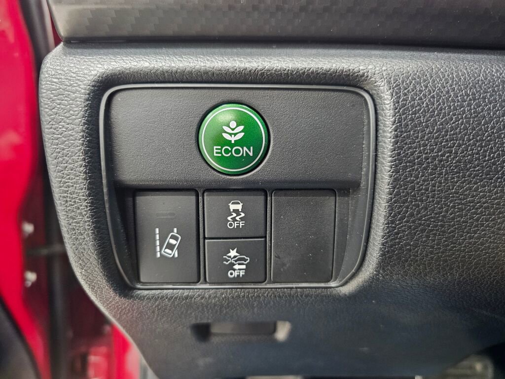 Used 2016 Honda Accord Sport image 16