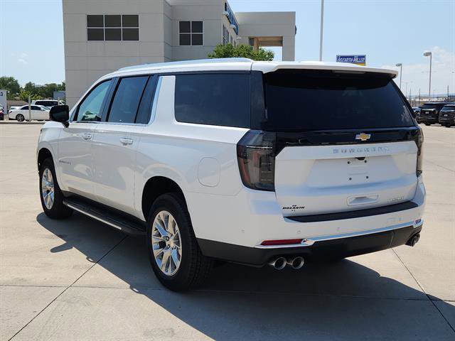New 2025 Chevrolet Suburban Premier w/ Sun And Tow Package image 4